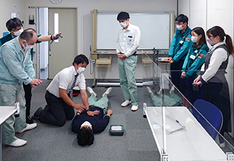 もしもに備え『AED講習』をしました