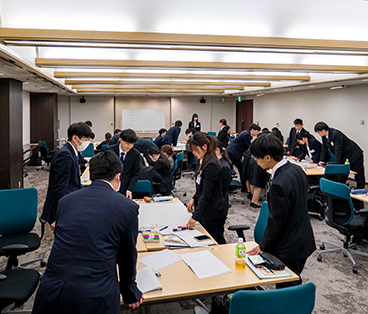 入社式
